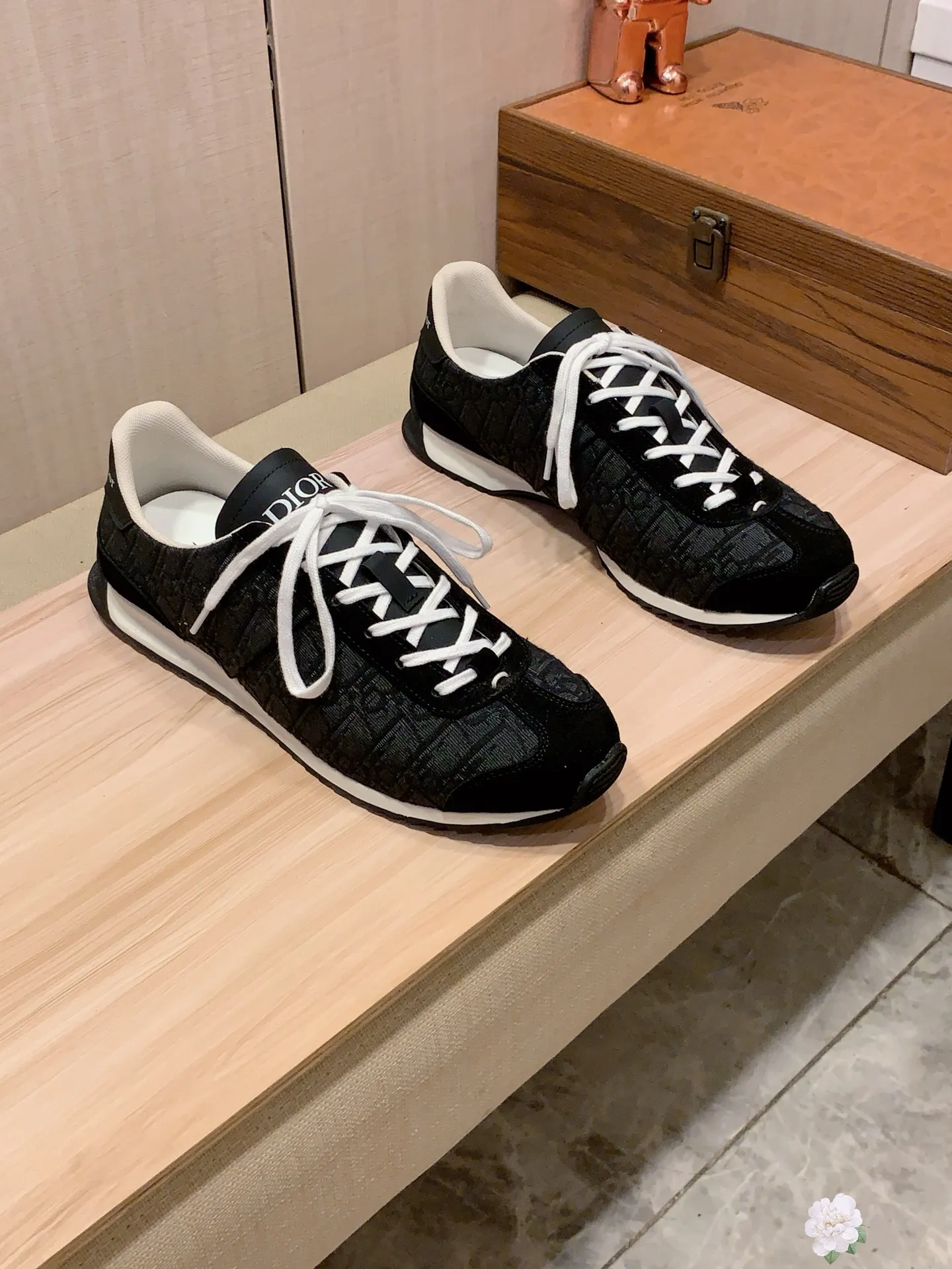 Men's Men's Shoes💰442💰💰🎩🎩[Lightning][Lightning] "Dior DIOR*" The latest and most popular casual shoes, top brand [seduce] luxury ~ purchasing agency, top ~ quality. [Strong] The upper is made of imported breathable cowhide with woven material ➕ breathable sheepskin feet (•) and fine workmanship. The original stylish and stylish soft rubber wear-resistant and non-slip outsole is light and comfortable on the feet. The real thing looks better when photographed in real life. 413: Code: 35-44, 45.46 can be customized, 8️⃣ colors selected